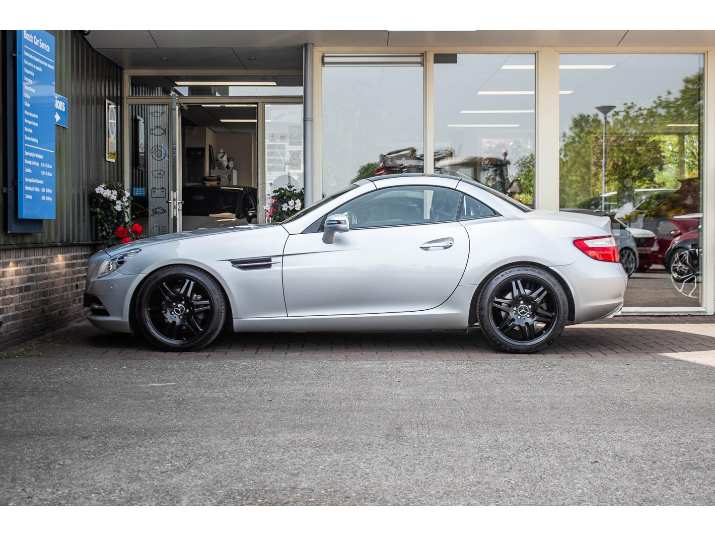 Mercedes-Benz