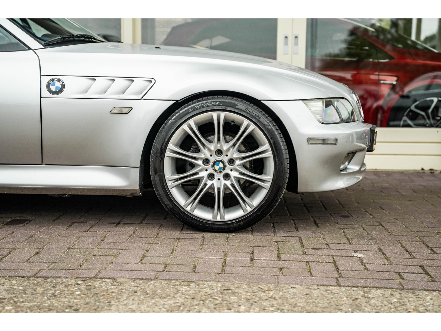 BMW