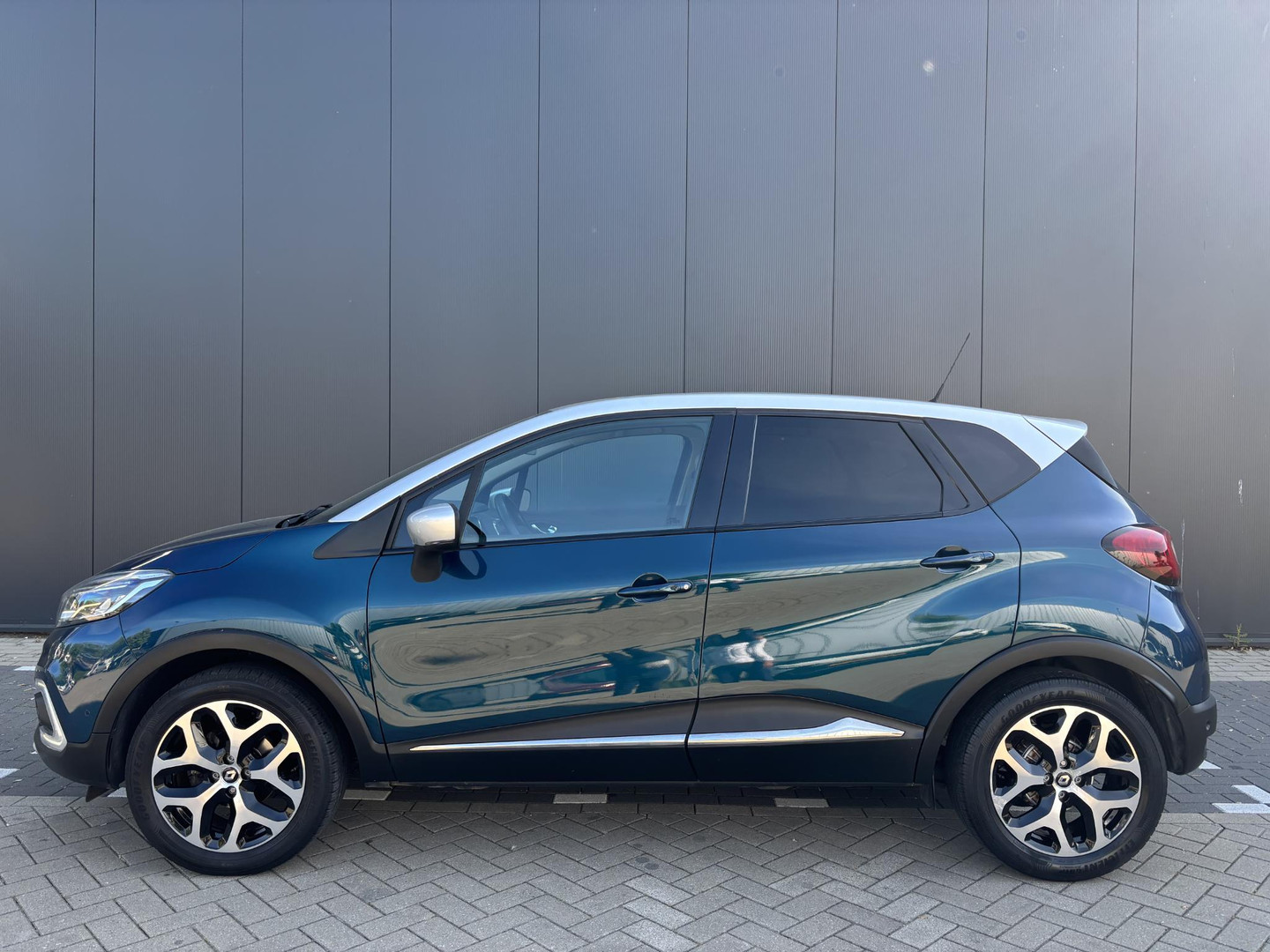 Renault Renault
