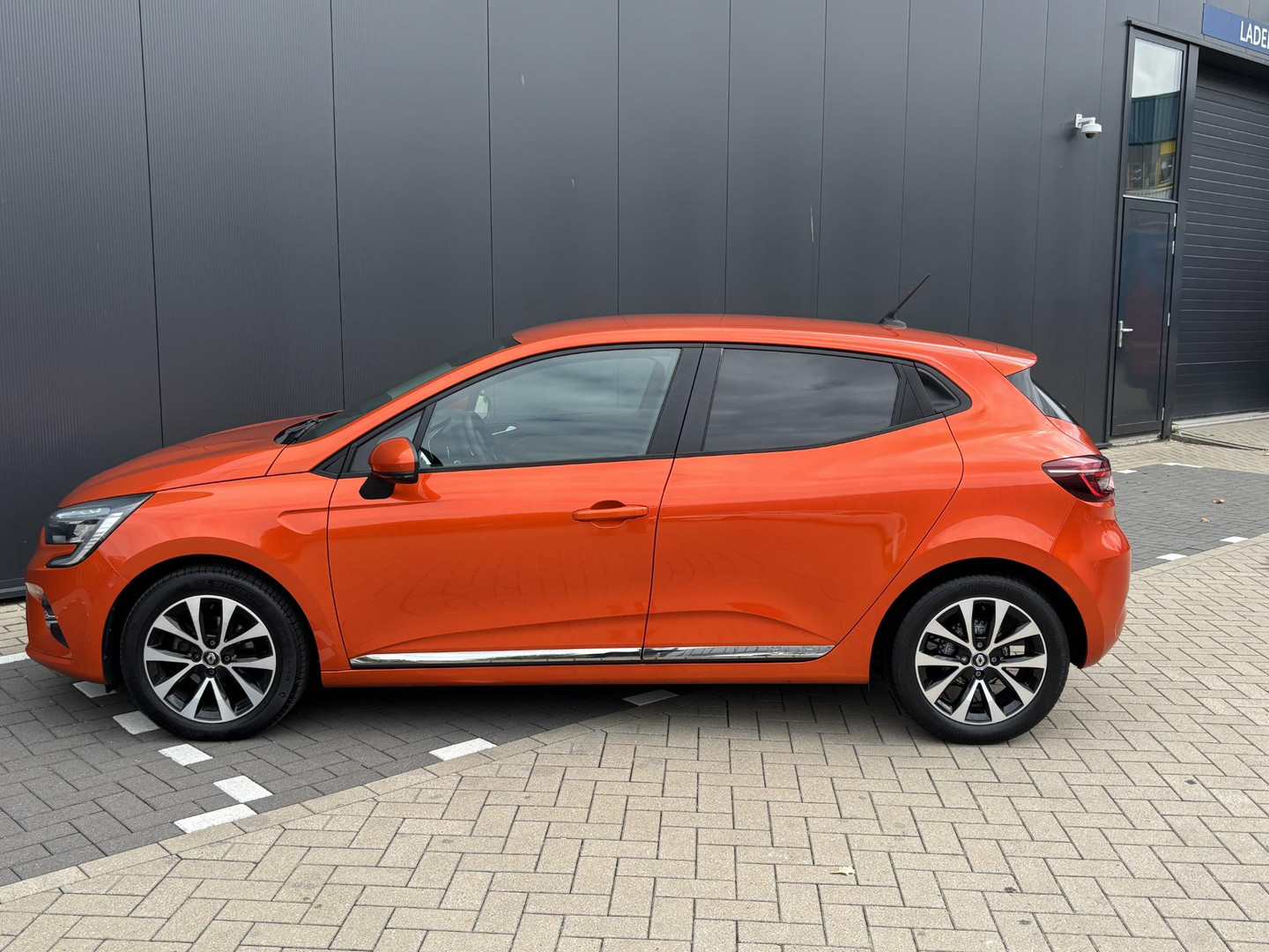 Renault Renault