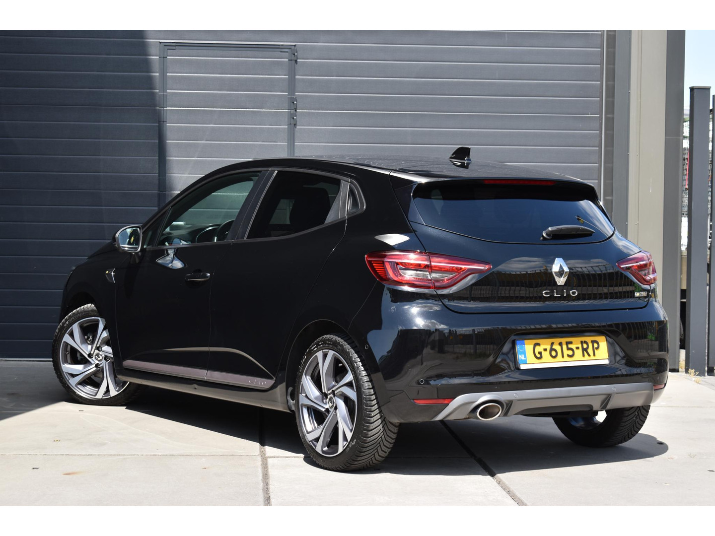 Renault Renault