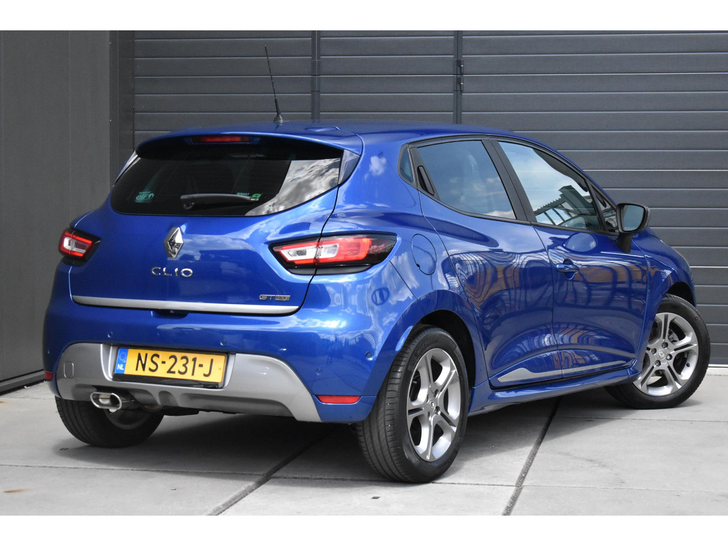 Renault Renault