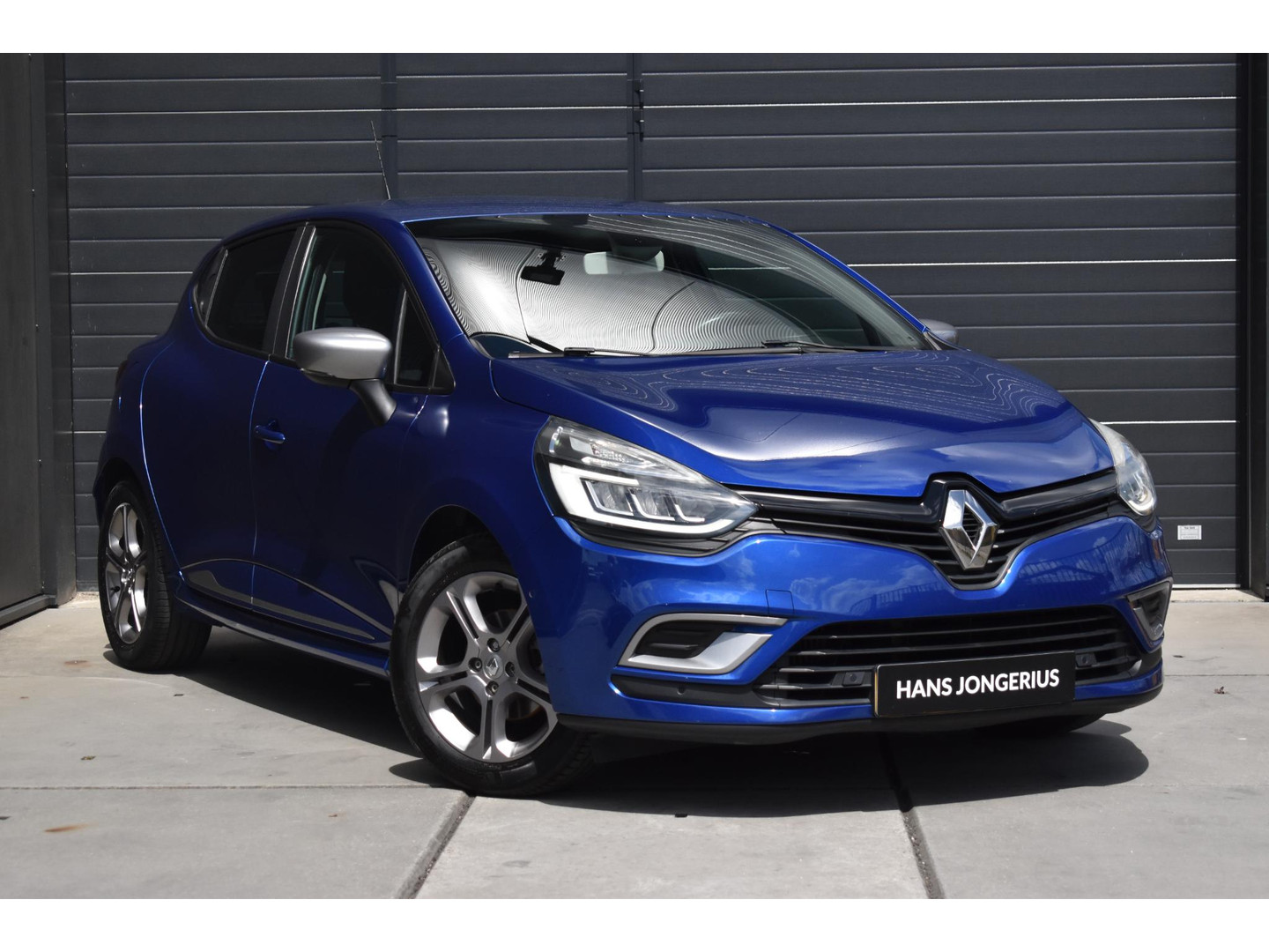 Renault Renault