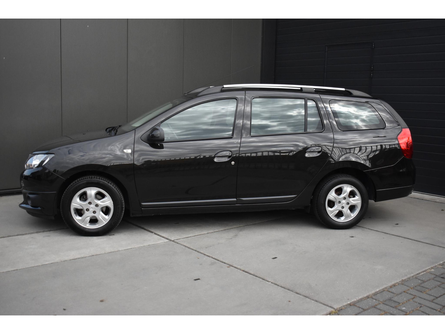 Dacia Dacia