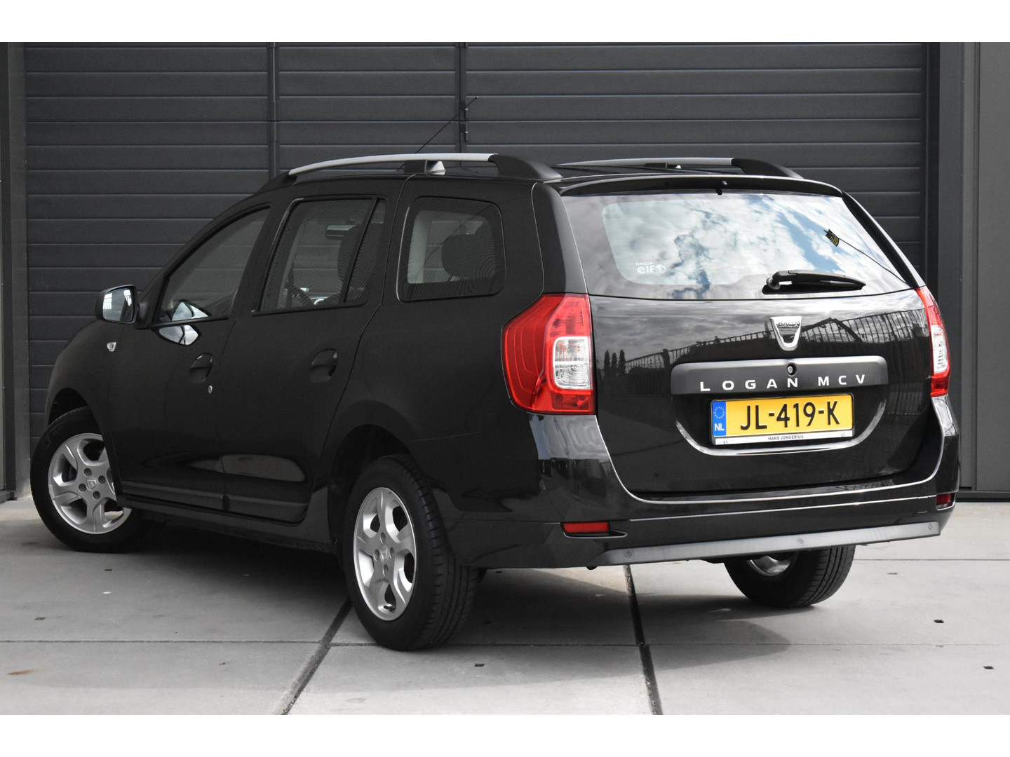Dacia Dacia