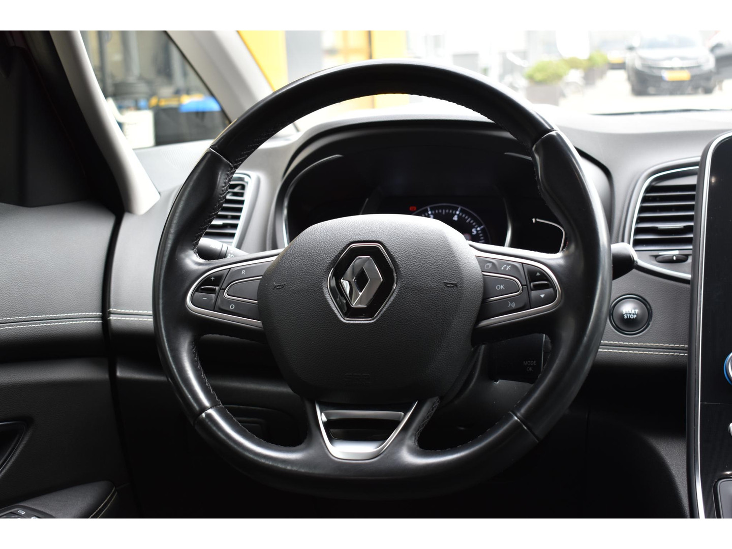 Renault Renault