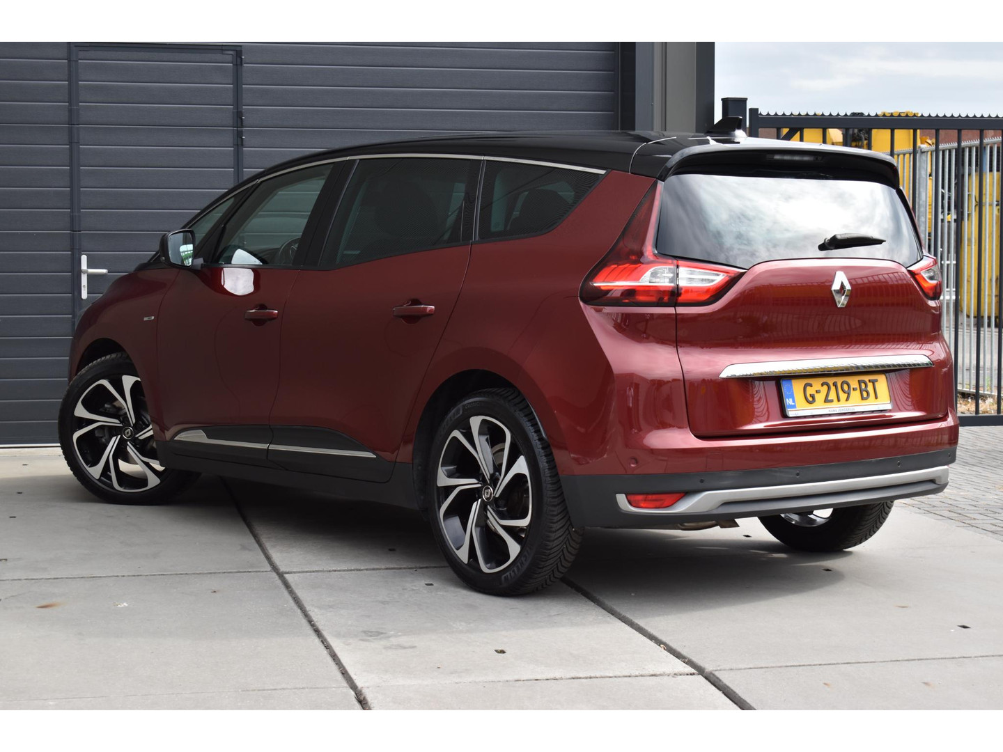 Renault Renault