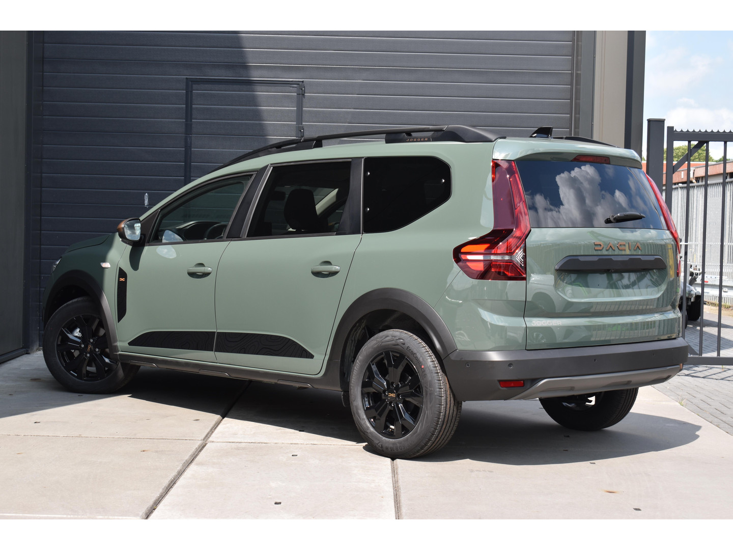 Dacia Dacia