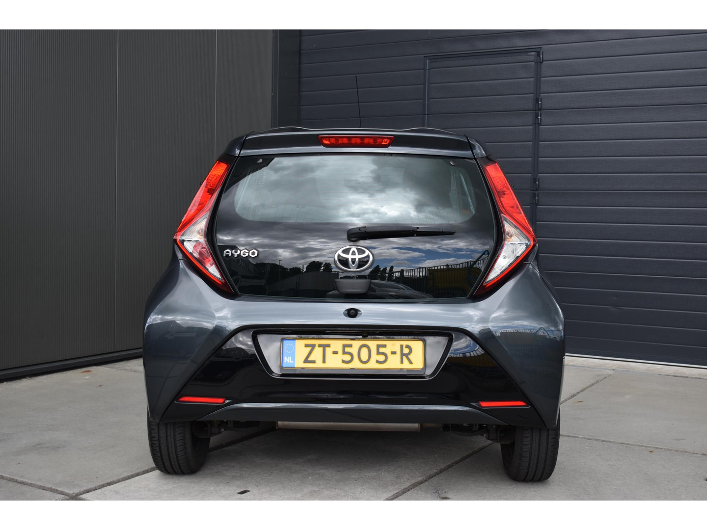 Toyota Toyota