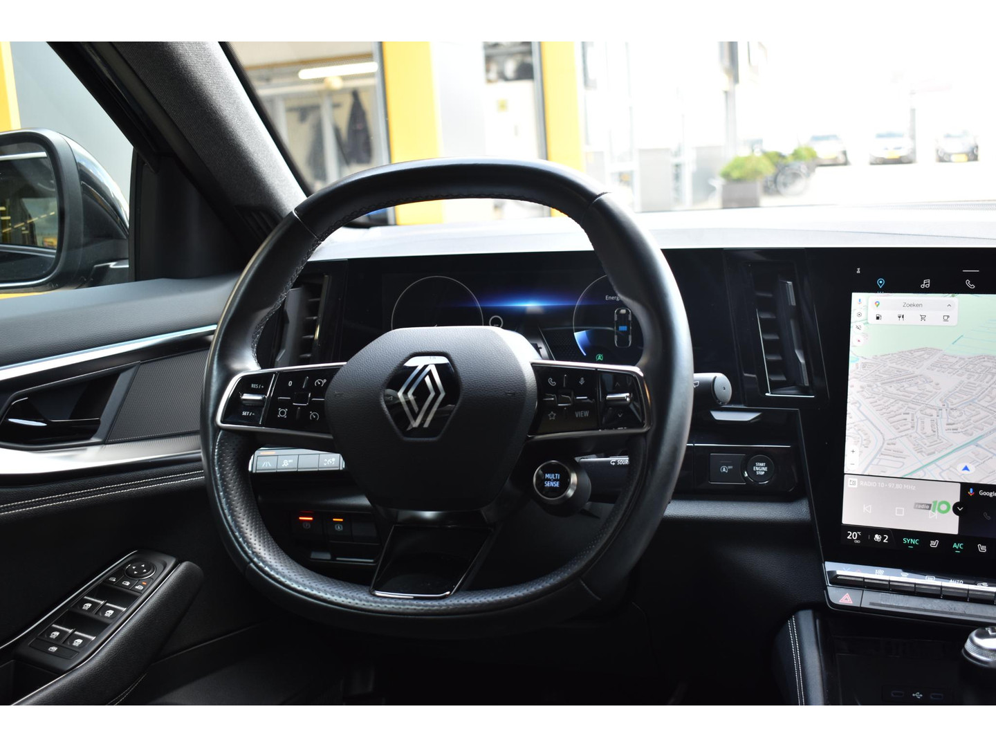 Renault Renault