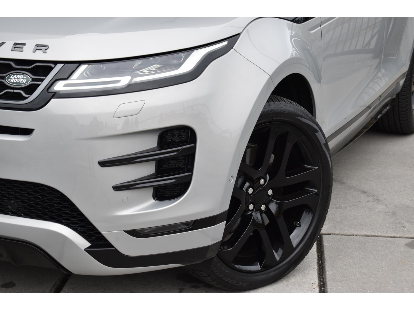 Land Rover Land Rover