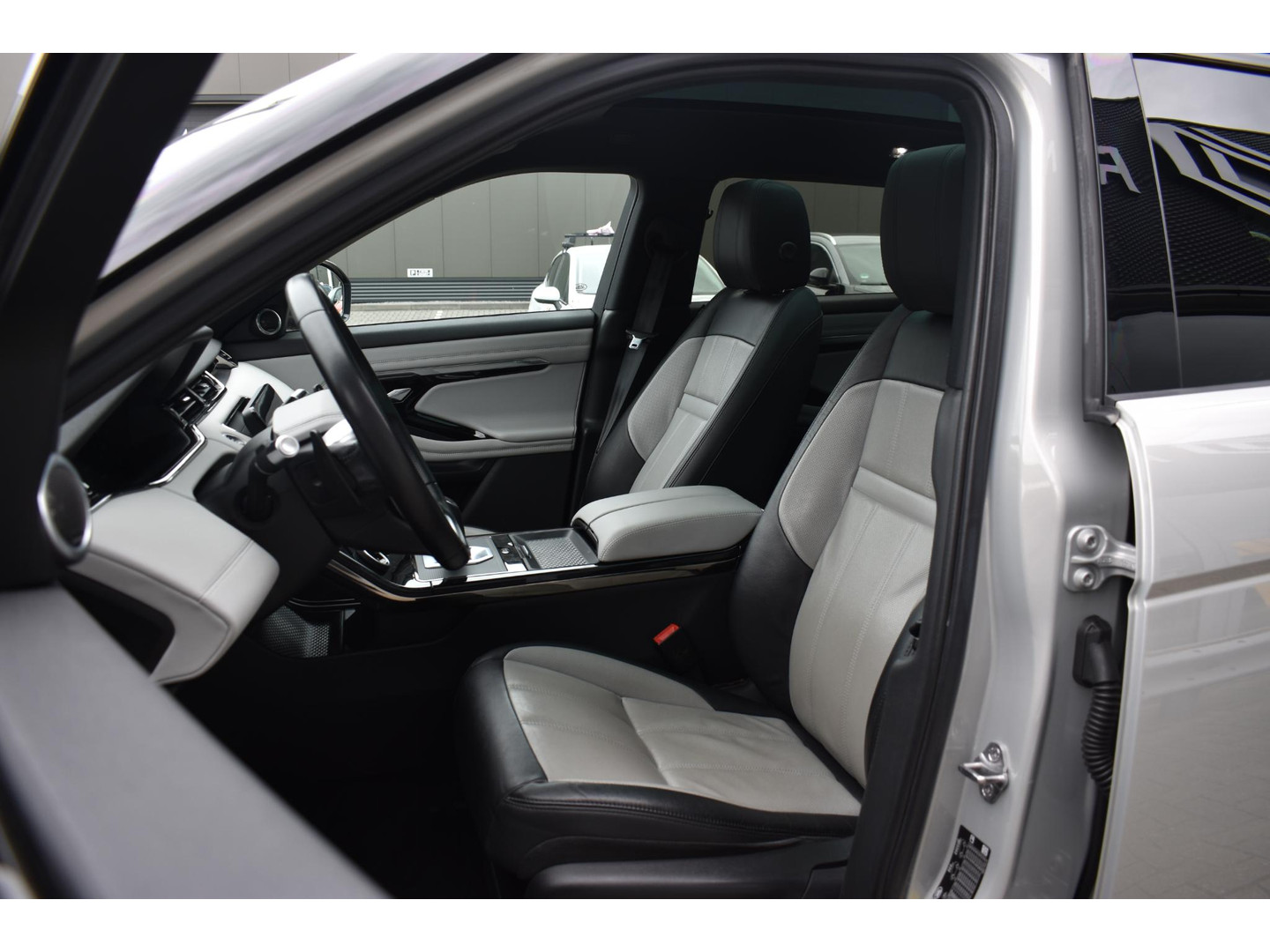 Land Rover Land Rover