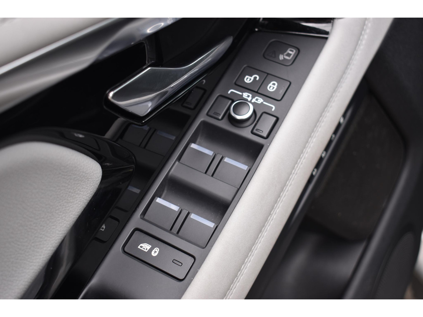 Land Rover Land Rover