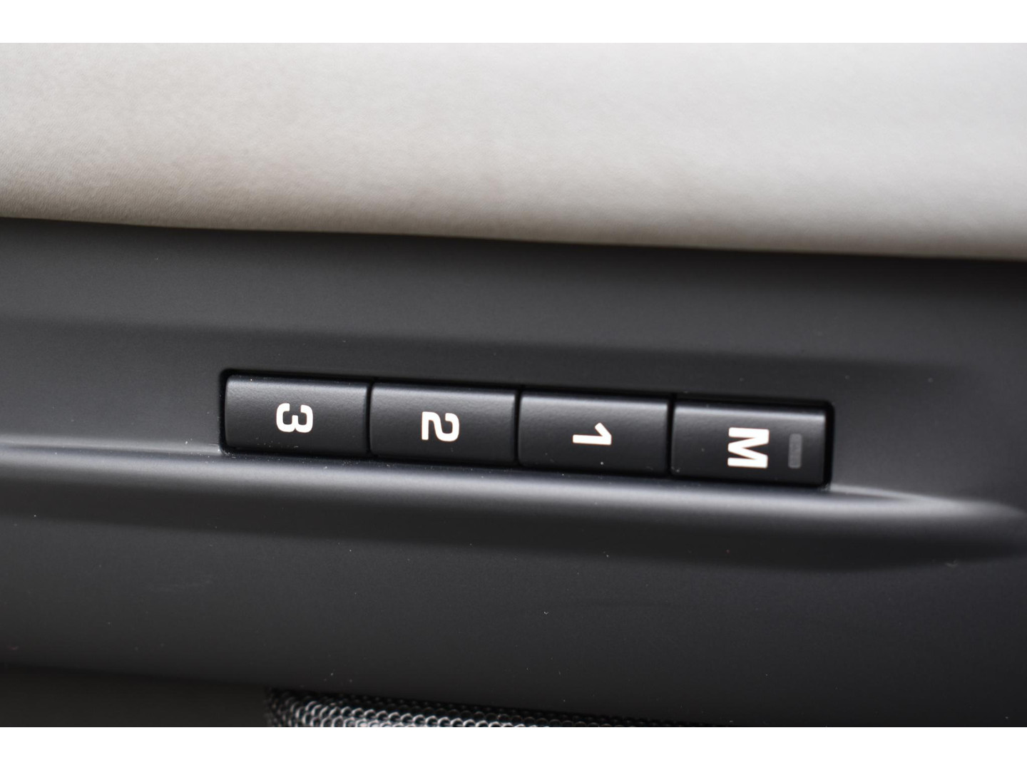 Land Rover Land Rover