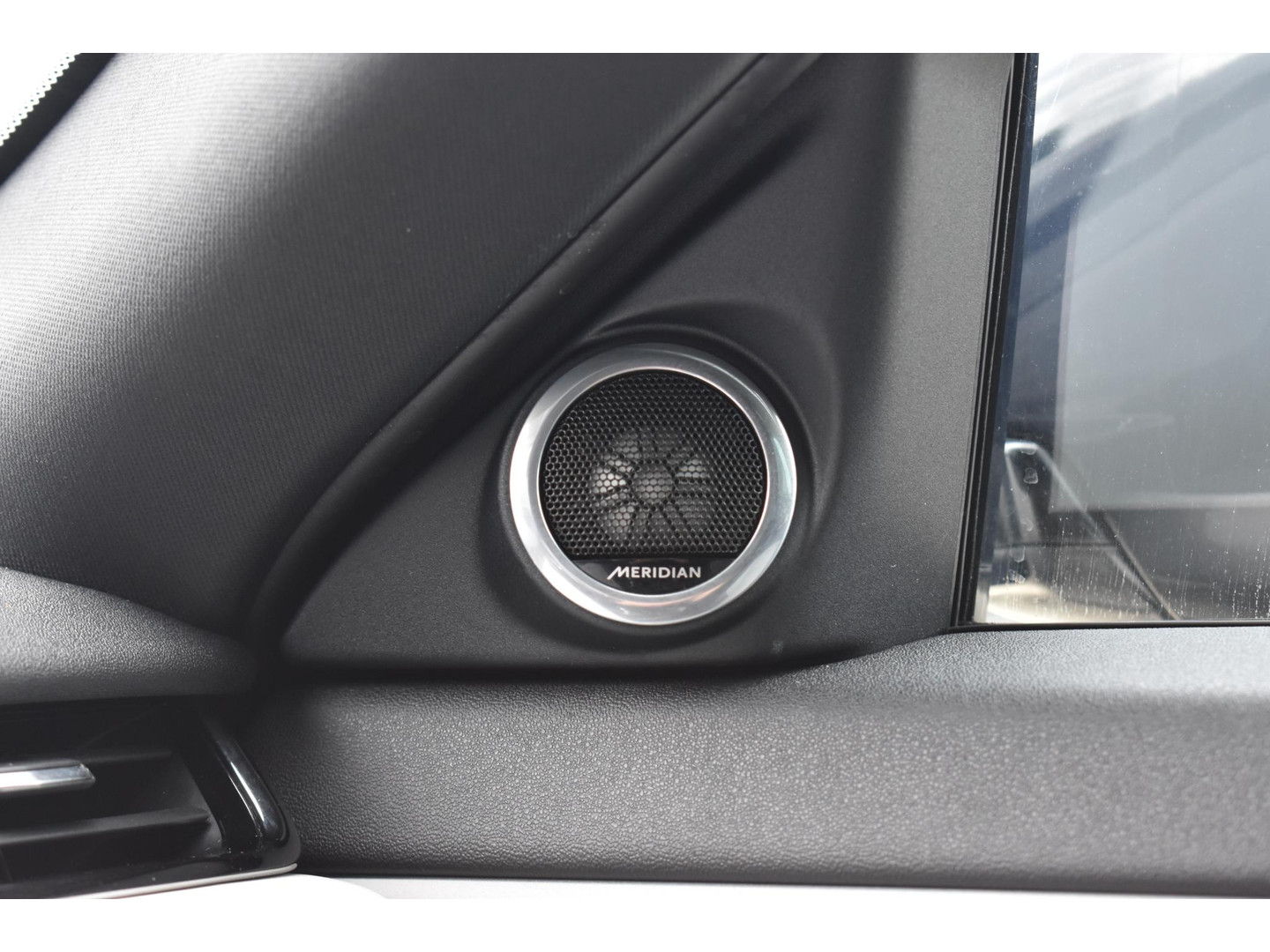 Land Rover Land Rover