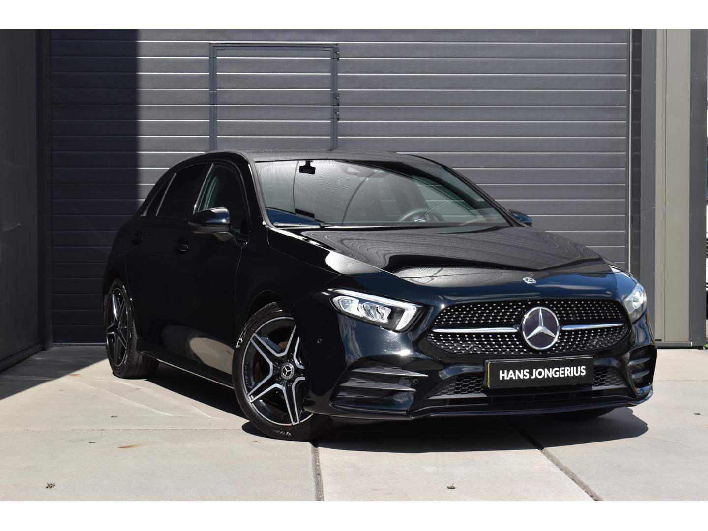 Mercedes-Benz Mercedes-Benz