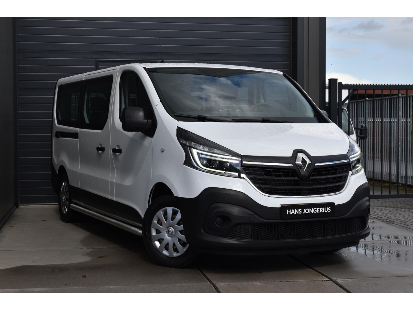 Renault Renault