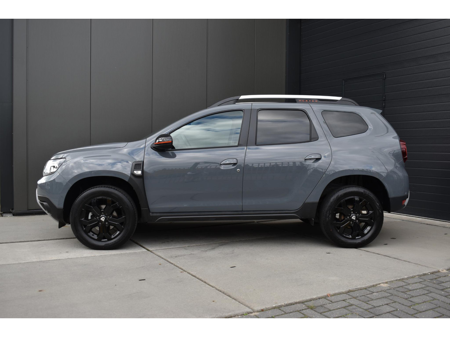 Dacia Dacia