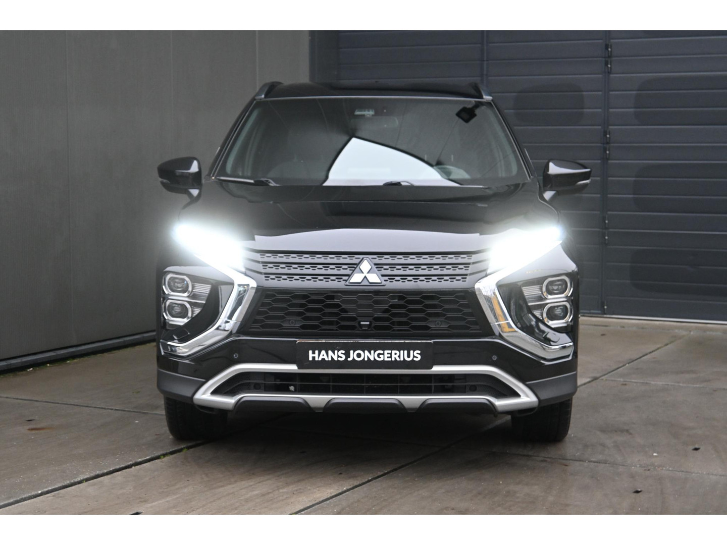 Mitsubishi Mitsubishi