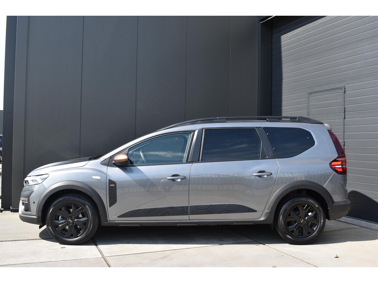 Dacia Dacia