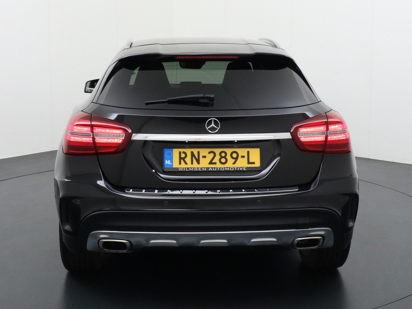 Mercedes-Benz Mercedes-Benz