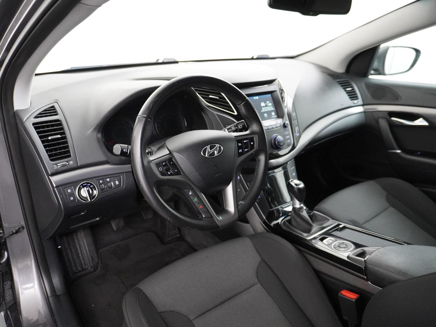 Hyundai Hyundai