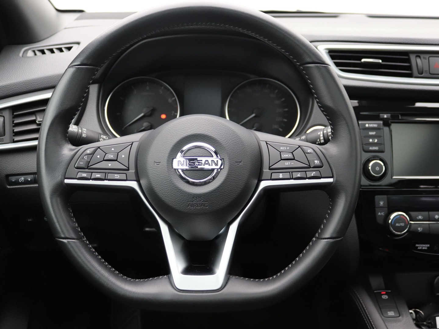 Nissan Nissan