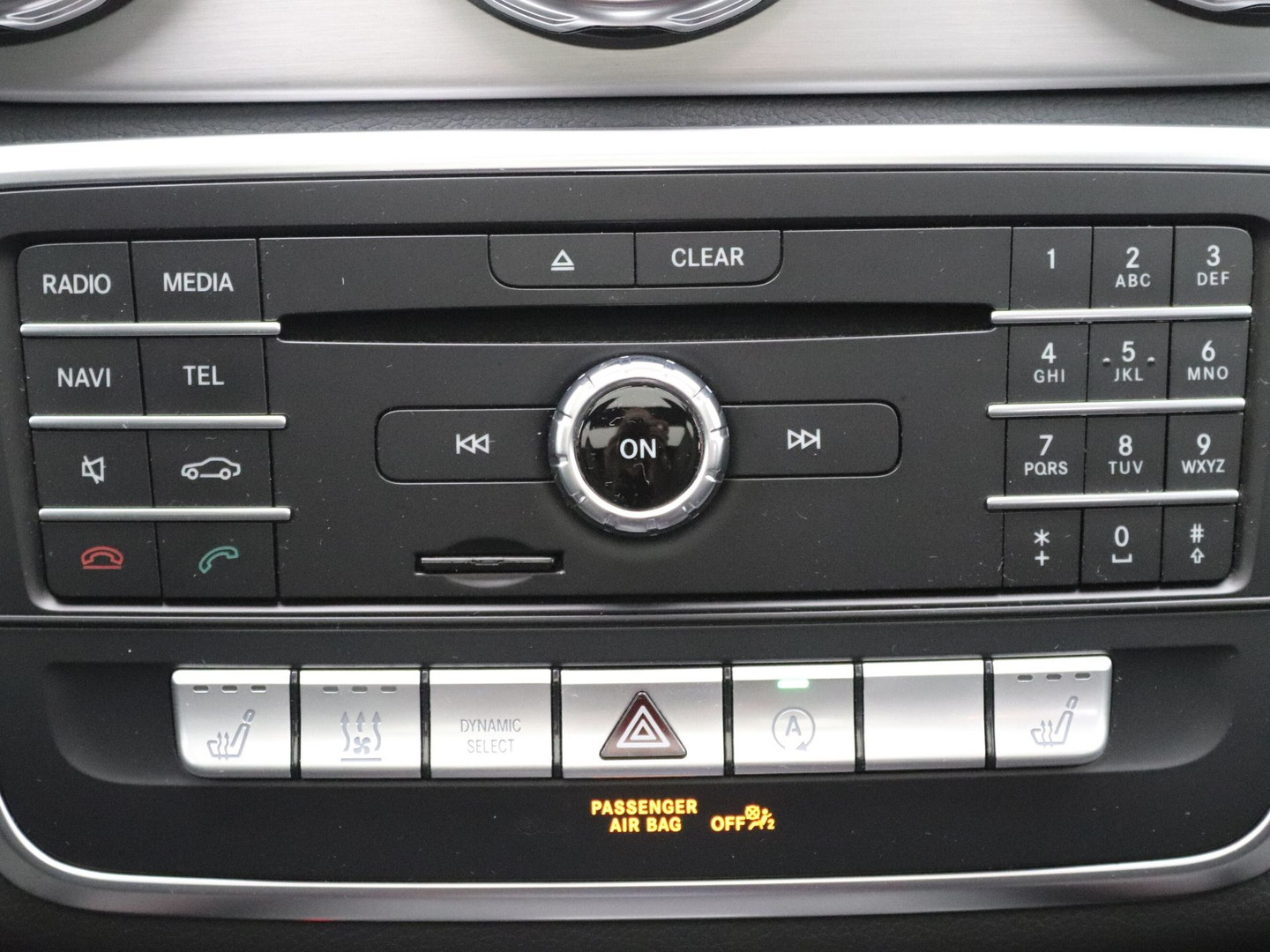 Mercedes-Benz Mercedes-Benz