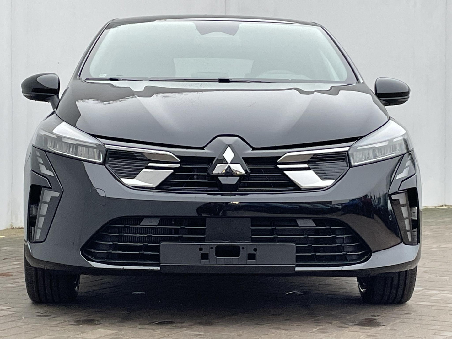 Mitsubishi Mitsubishi