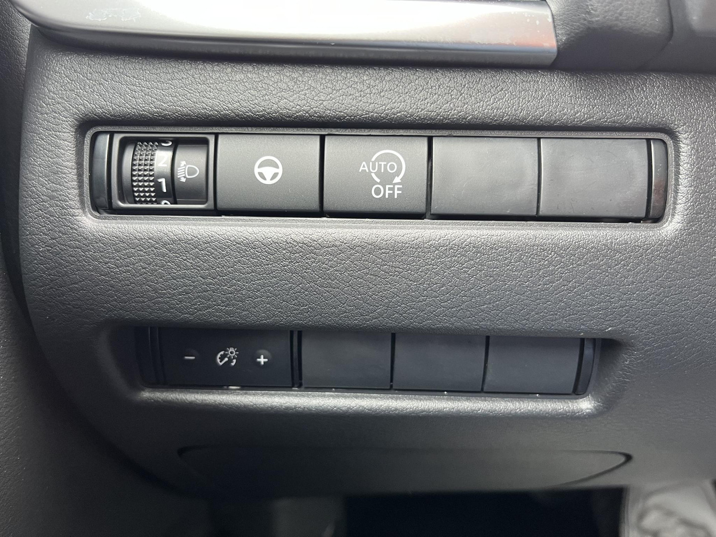 Nissan Nissan