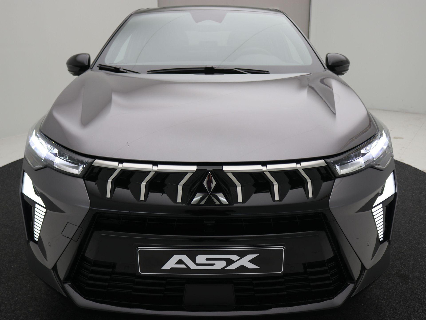 Mitsubishi Mitsubishi