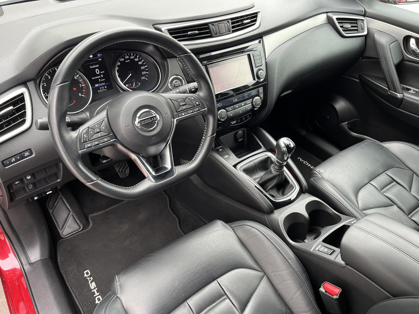 Nissan Nissan