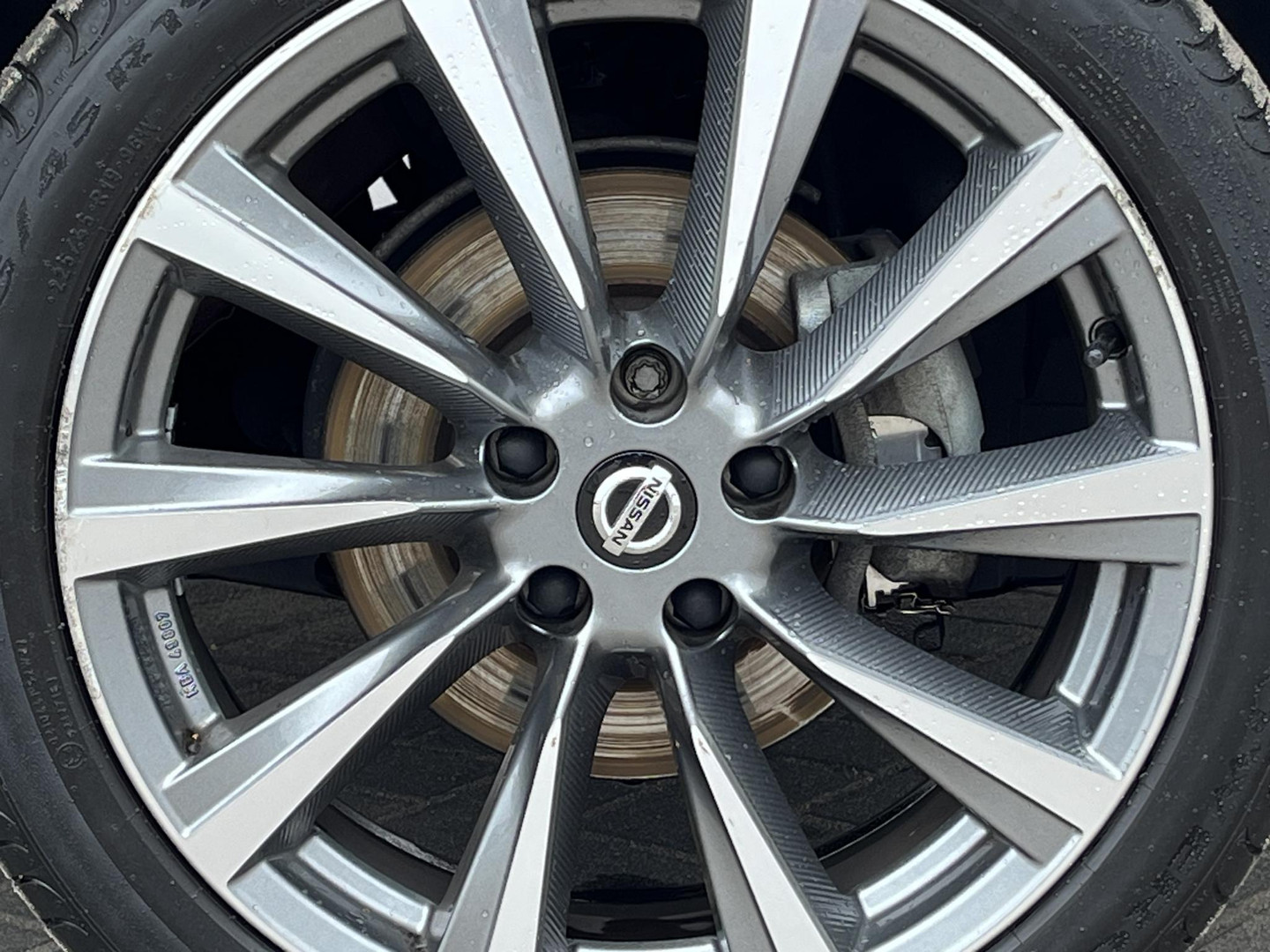 Nissan Nissan