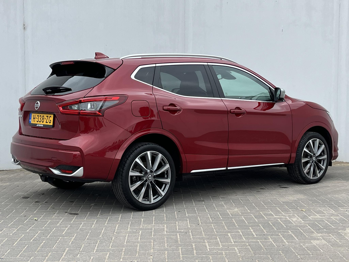 Nissan Nissan