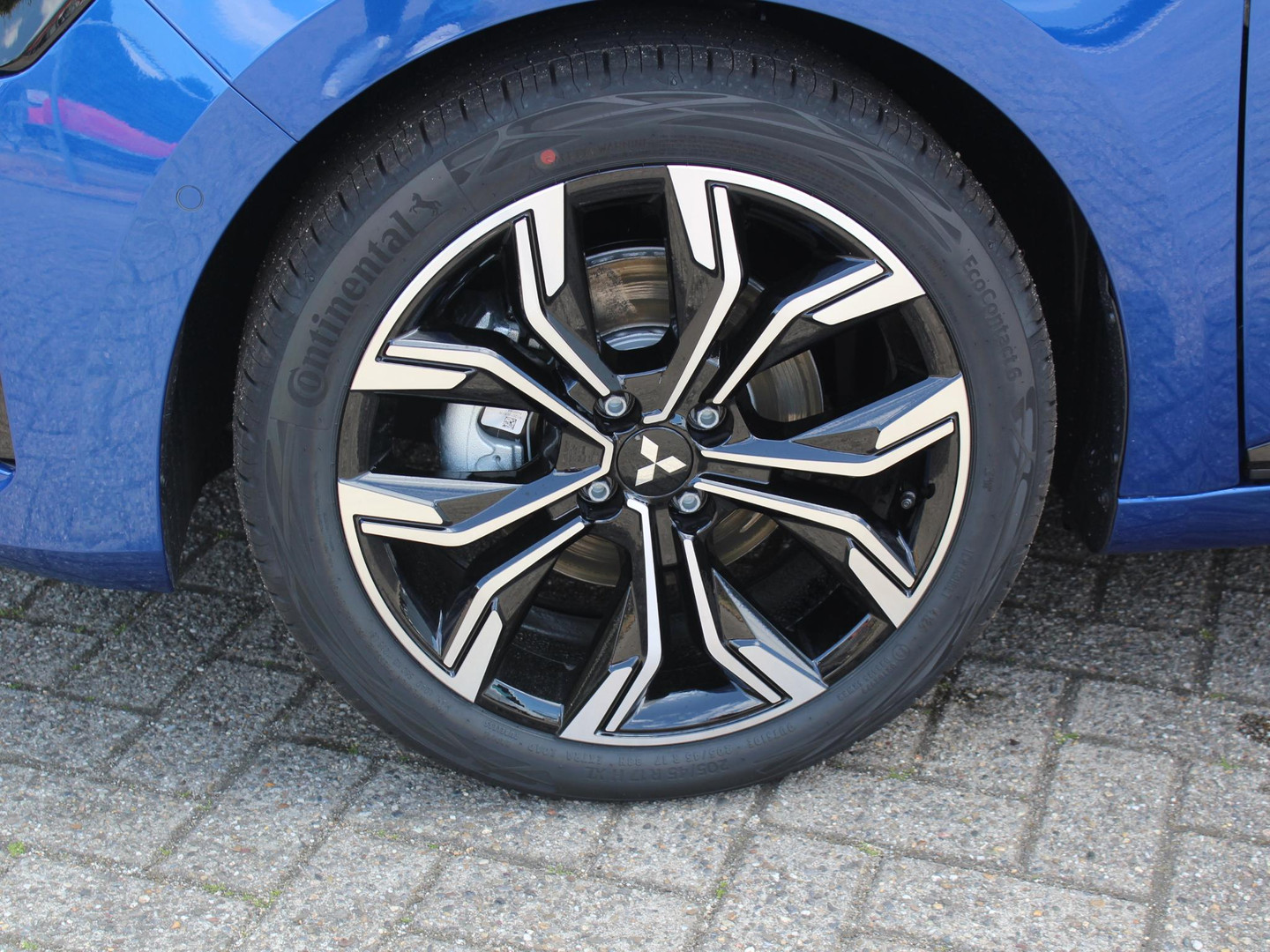 Mitsubishi Mitsubishi