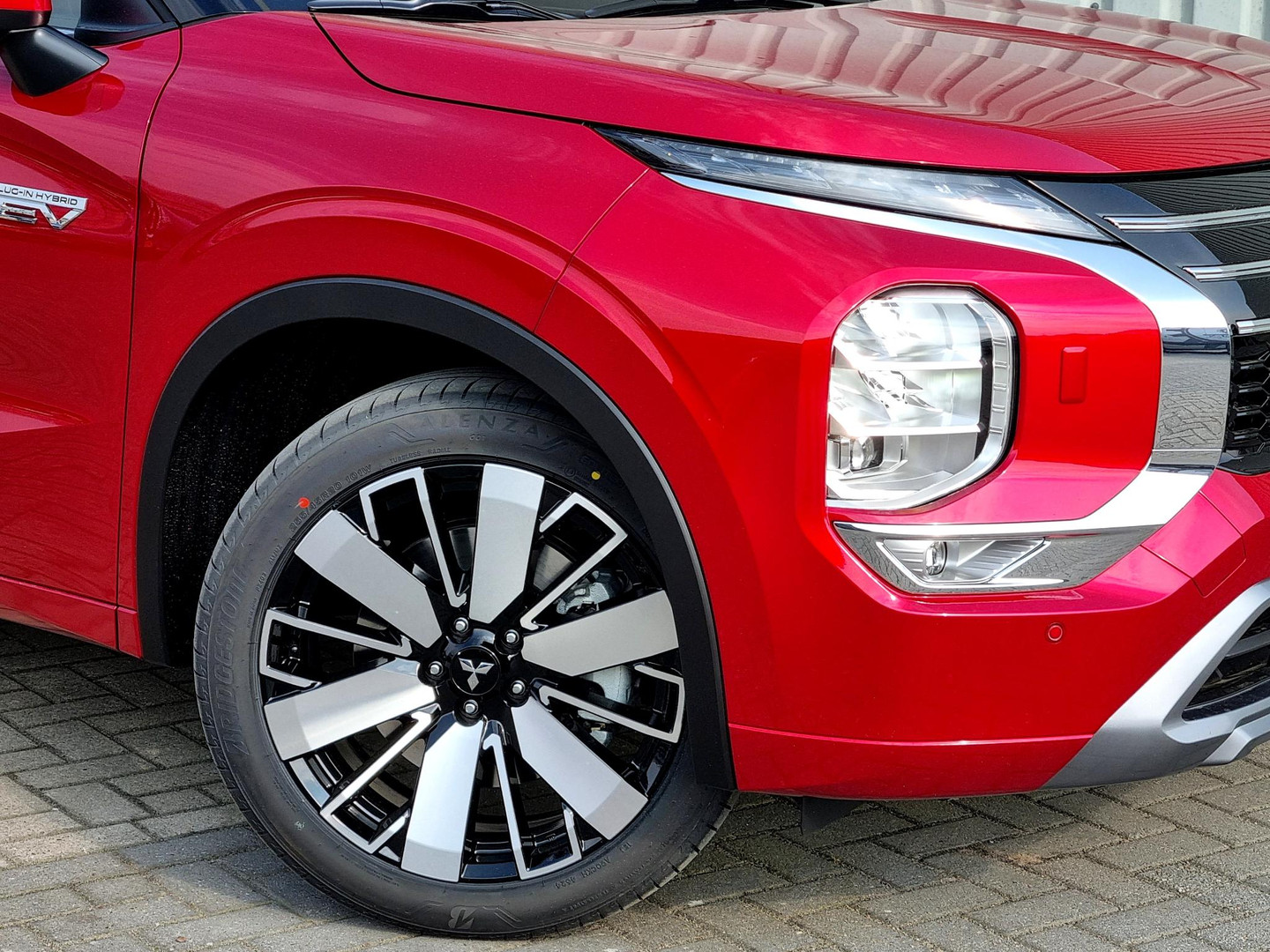Mitsubishi Mitsubishi