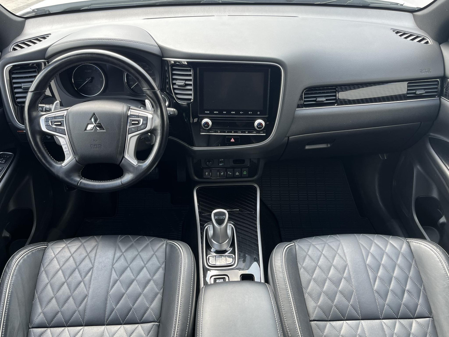 Mitsubishi Mitsubishi