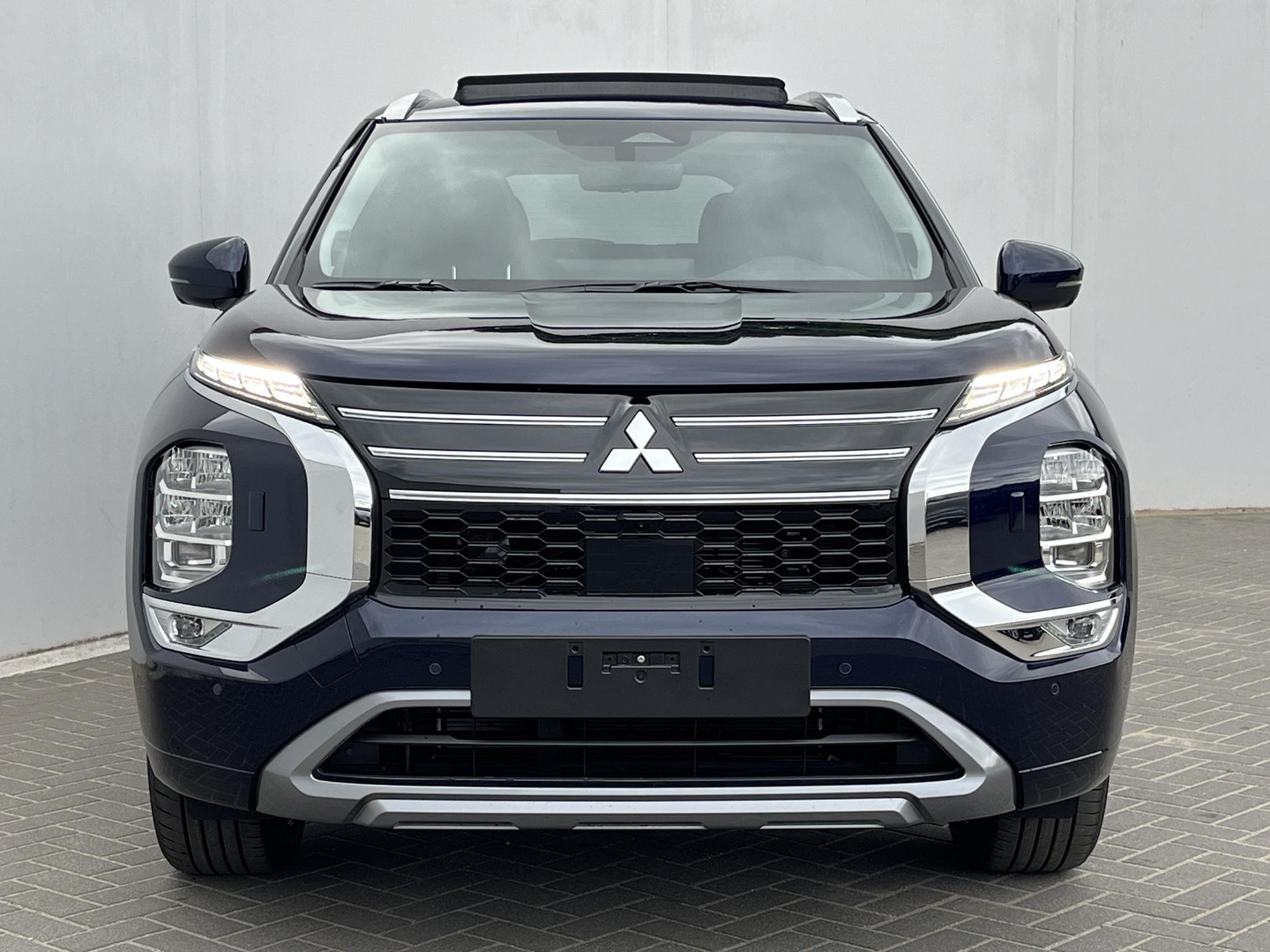 Mitsubishi Mitsubishi