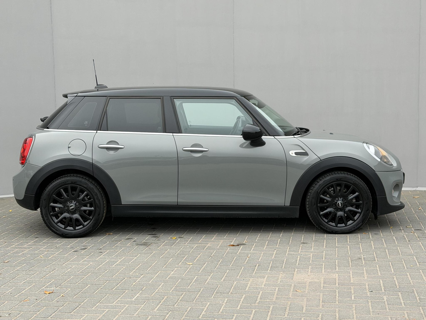 MINI