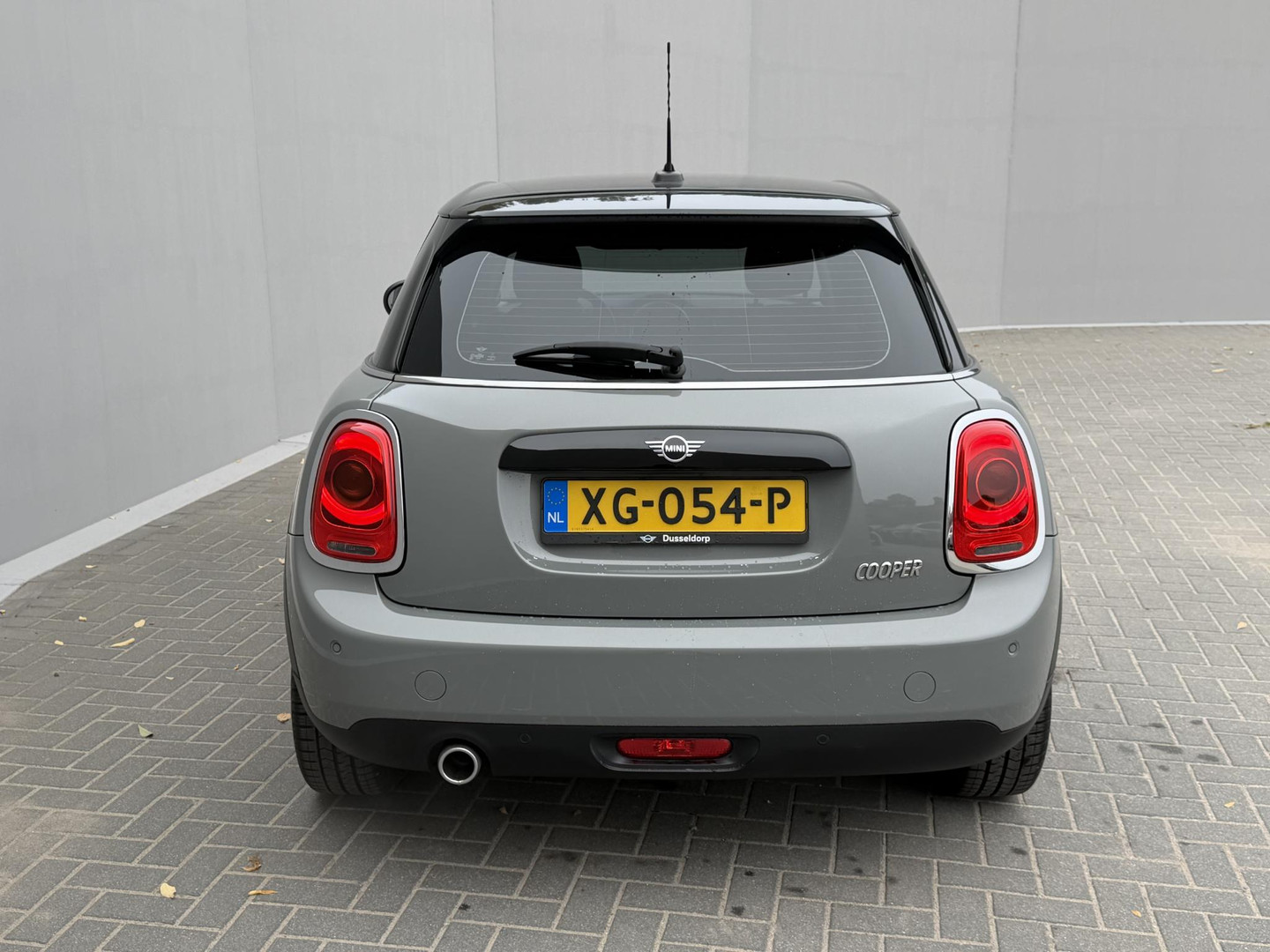 MINI