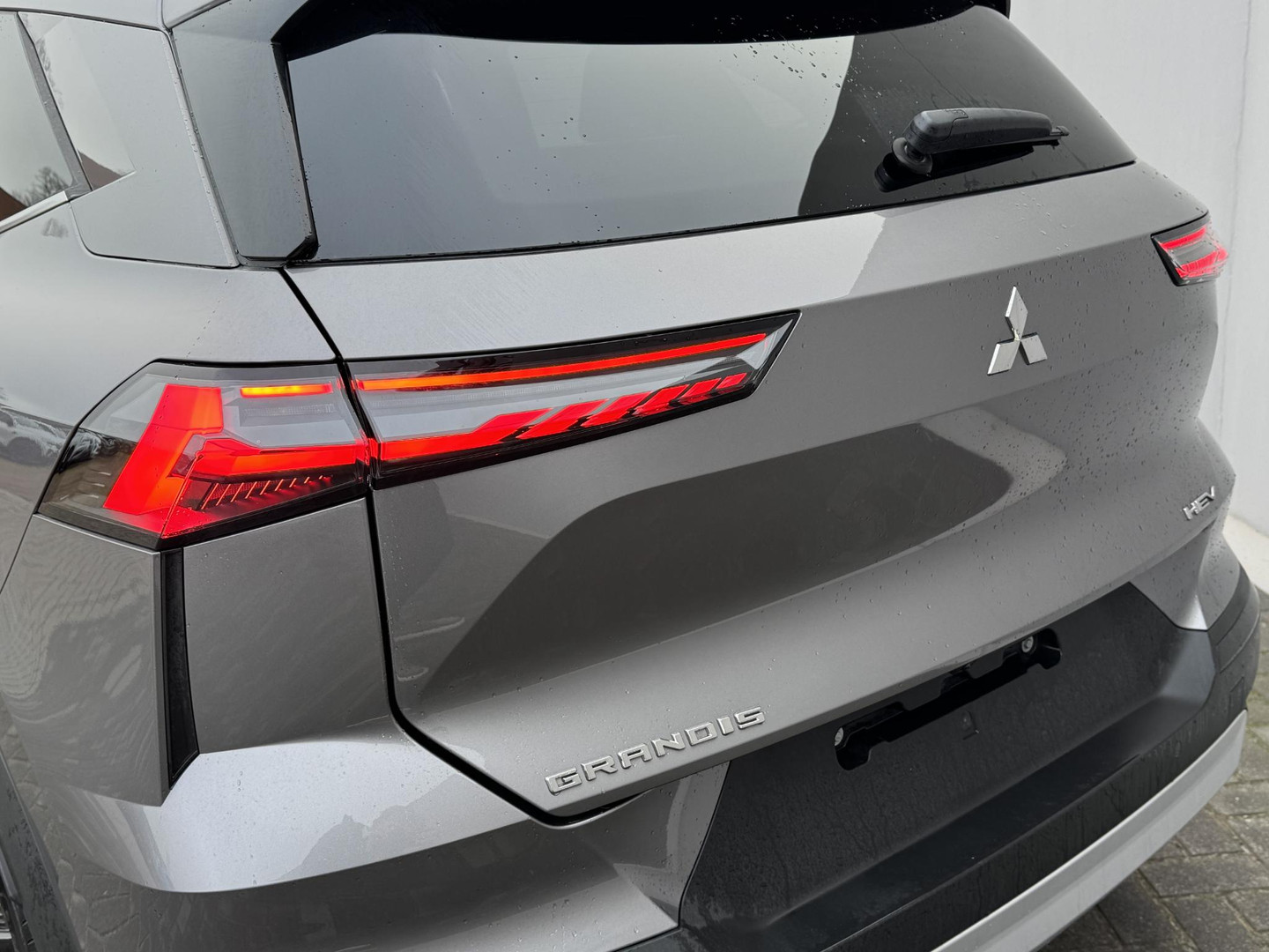 Mitsubishi Mitsubishi