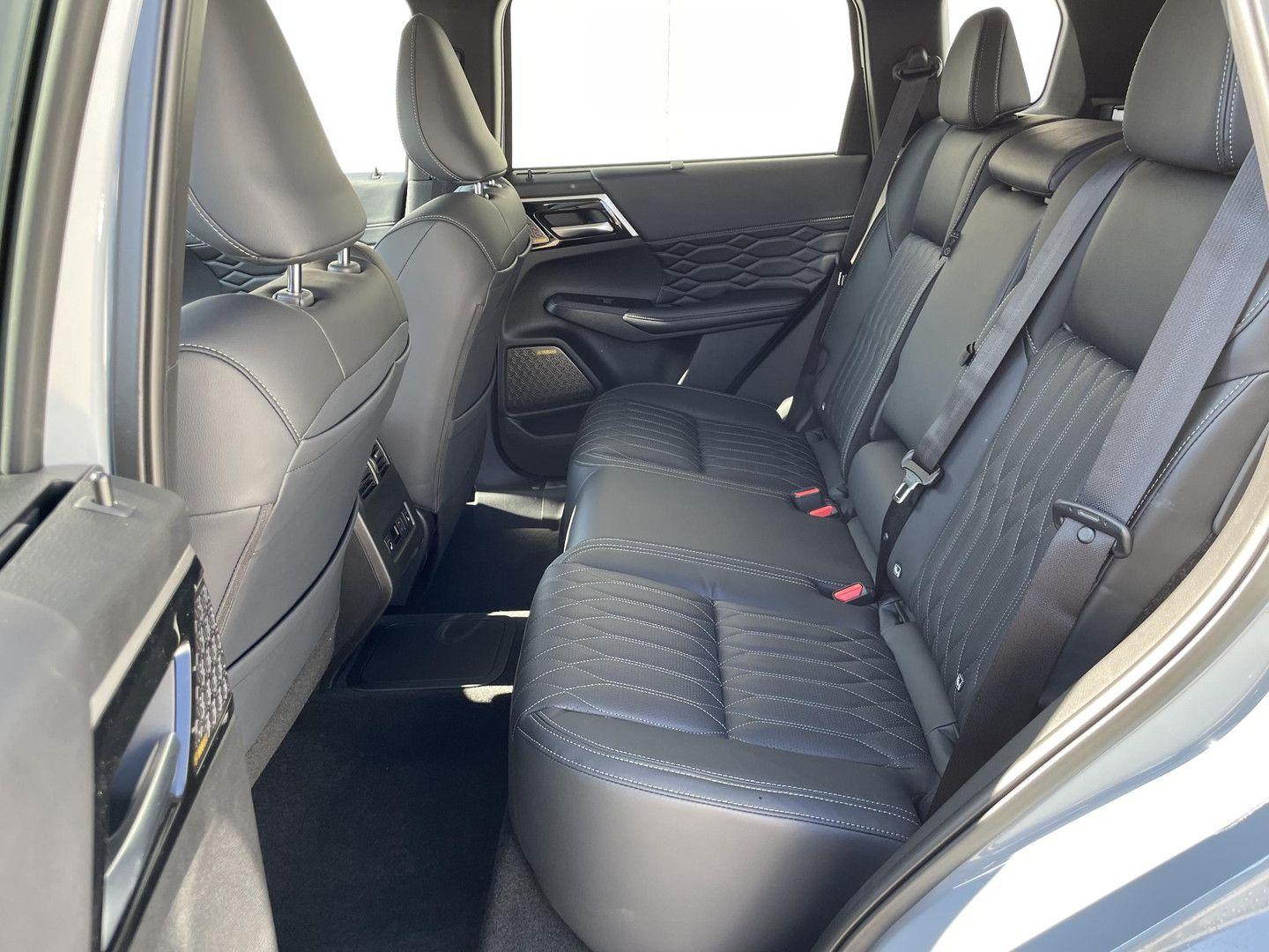 Mitsubishi Mitsubishi