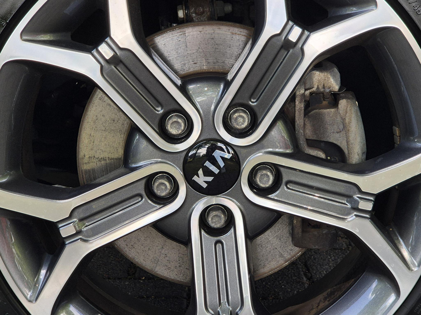 Kia