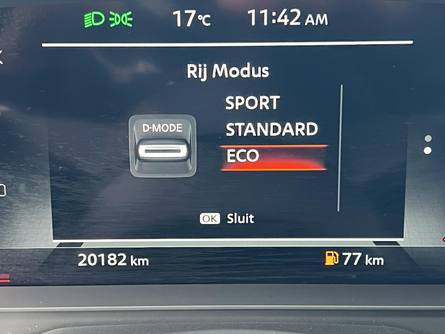 Nissan Nissan