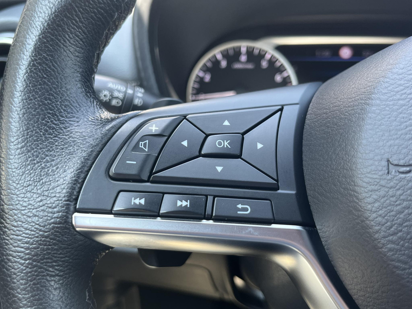 Nissan Nissan