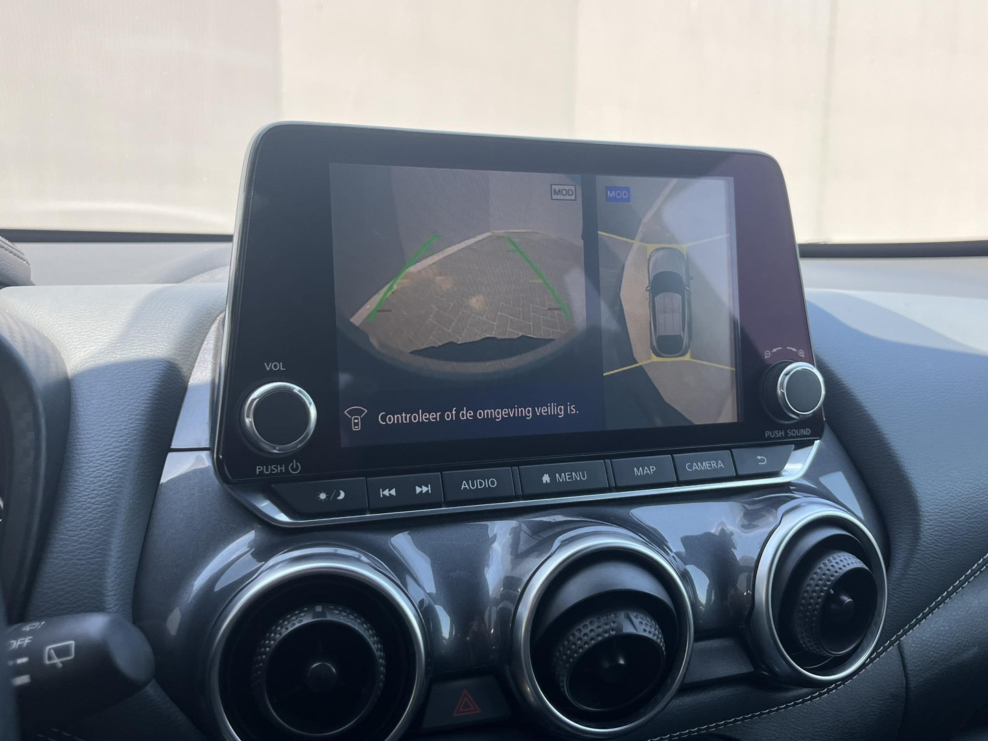 Nissan Nissan