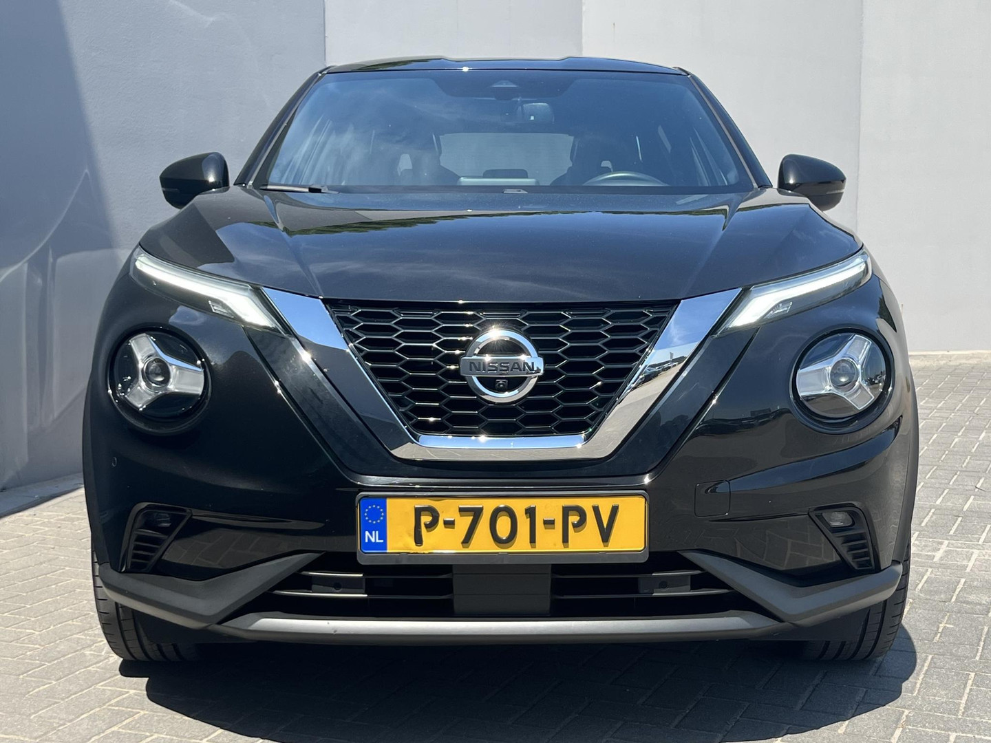 Nissan Nissan
