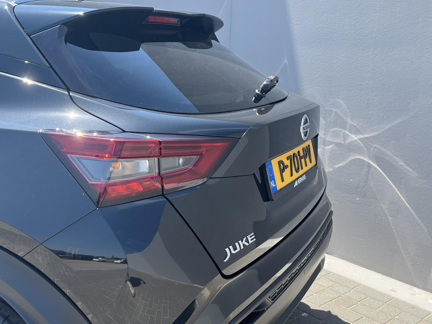 Nissan Nissan