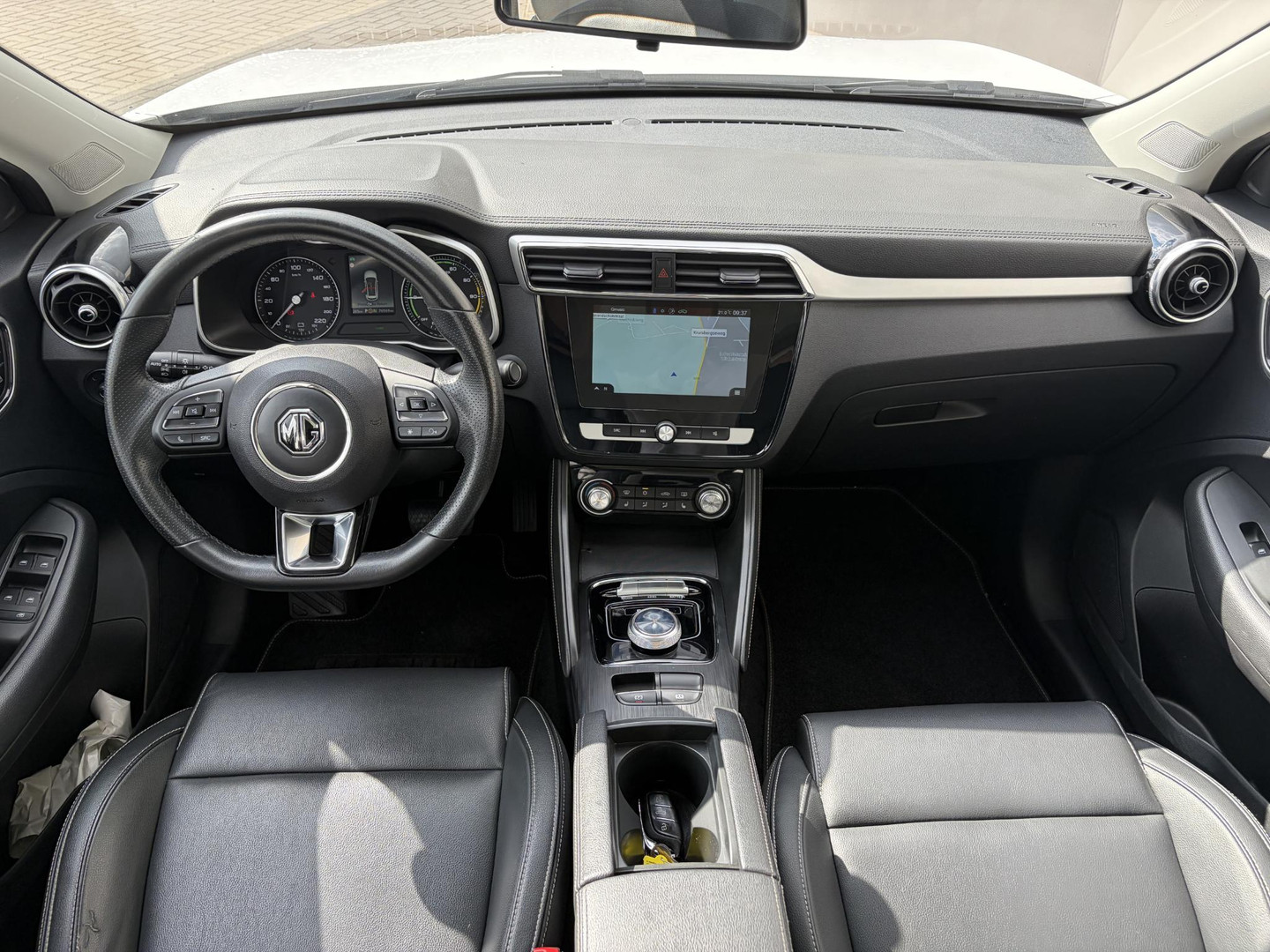 MG ZS