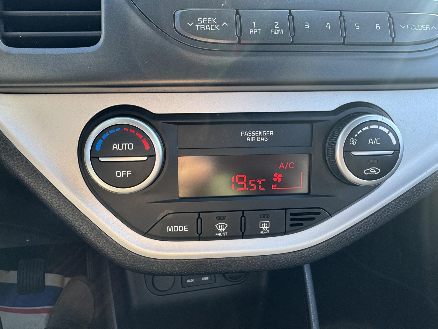 Kia Kia